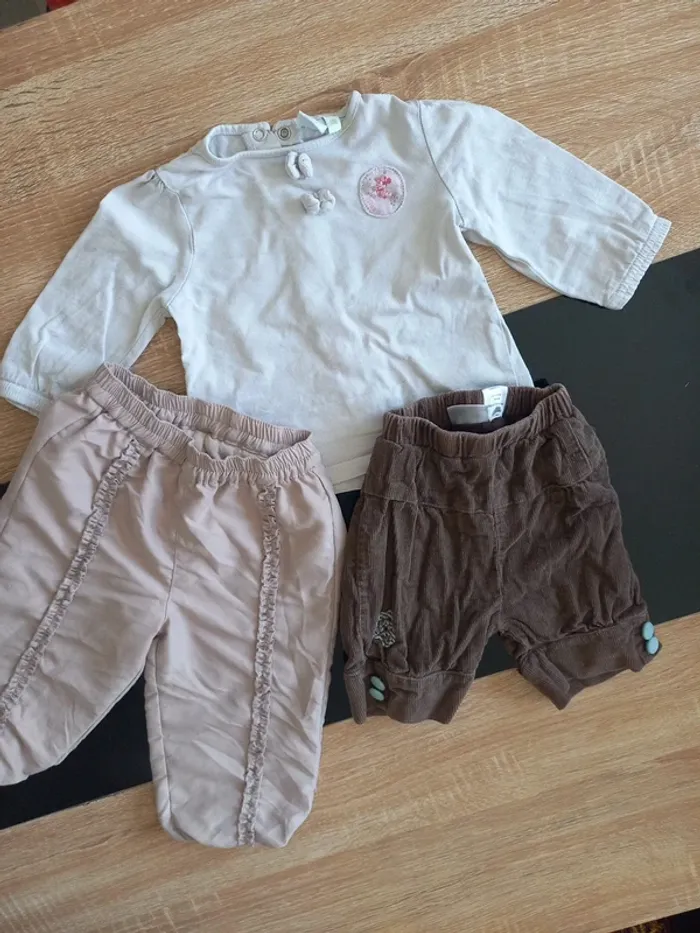 Lot vêtements bébé fille 9 mois - photo numéro 2