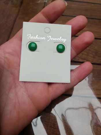 Boucles d'oreilles plates