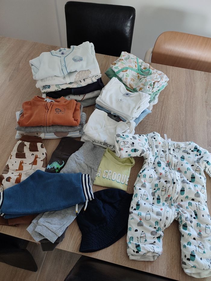 Lot vêtements 3 mois