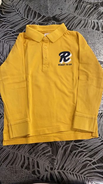 Polo mi garçon taille 4 ans