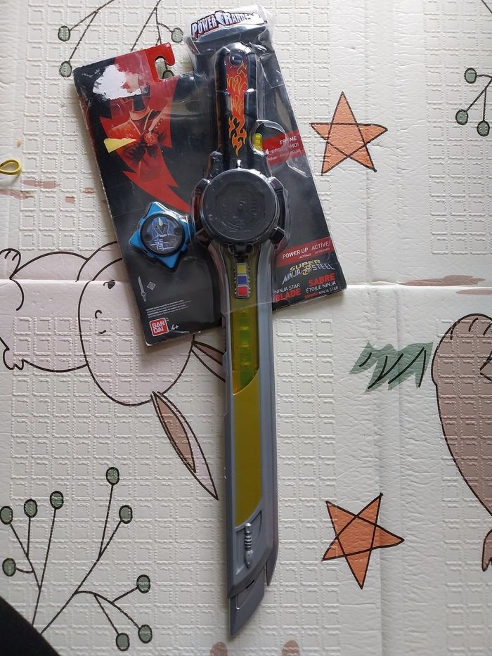 Sabre super ninja Steel power ranger neuve