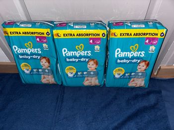 Trio-Pack De 117  Couches Pampers  Baby-Dry Neuf Dans L’emballage.