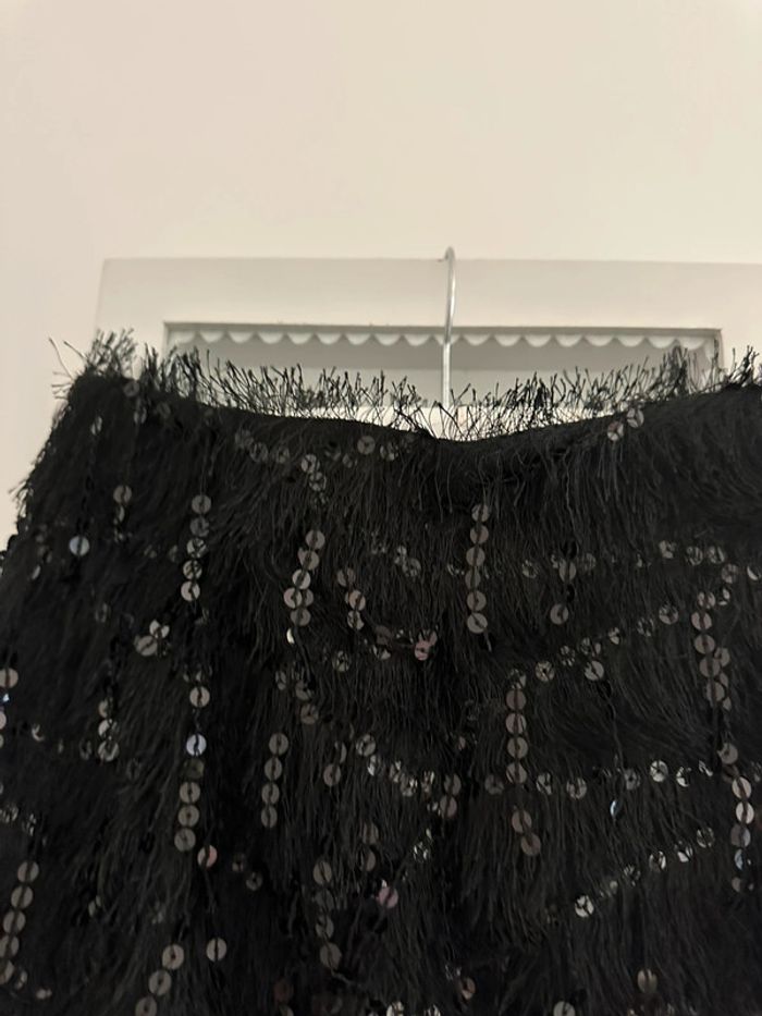 Jupe strass / plumes - photo numéro 4