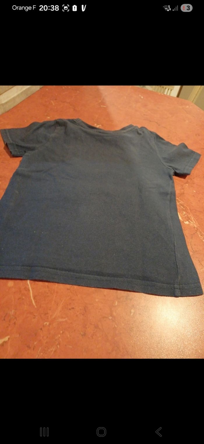 T.shirt garçon taille 5 ans - photo numéro 3