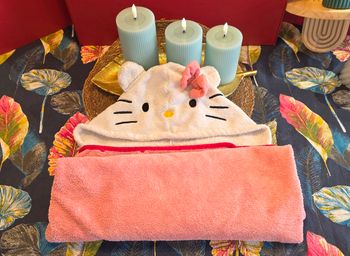 Cape de bain hello kitty 0-12 mois