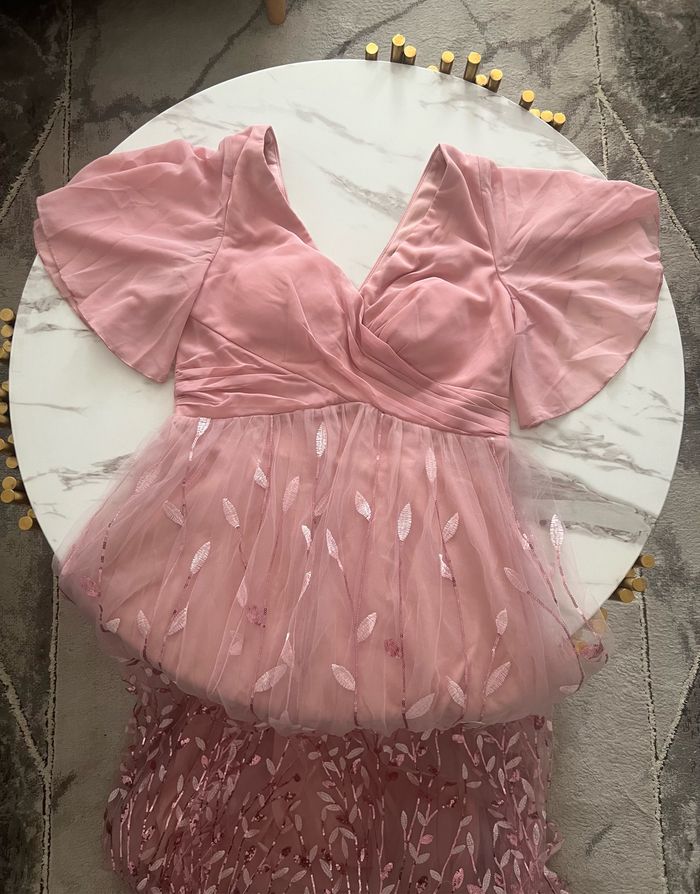 Robe demoiselle d’honneur/robe de soirée rose taille L neuve avec étiquette - photo numéro 3