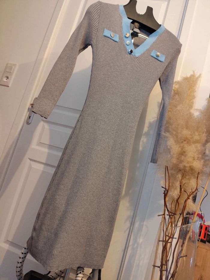 Robe longue neuve - photo numéro 3