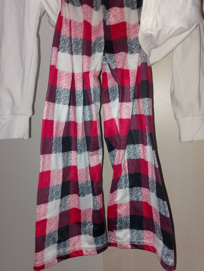 Pyjama 2 pièces pantalon carreaux et t-shirt renne 2 ans - photo numéro 3