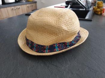 Chapeau