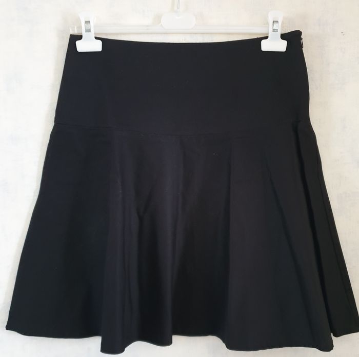 Jupe noire – Senskin – 40 - photo numéro 2