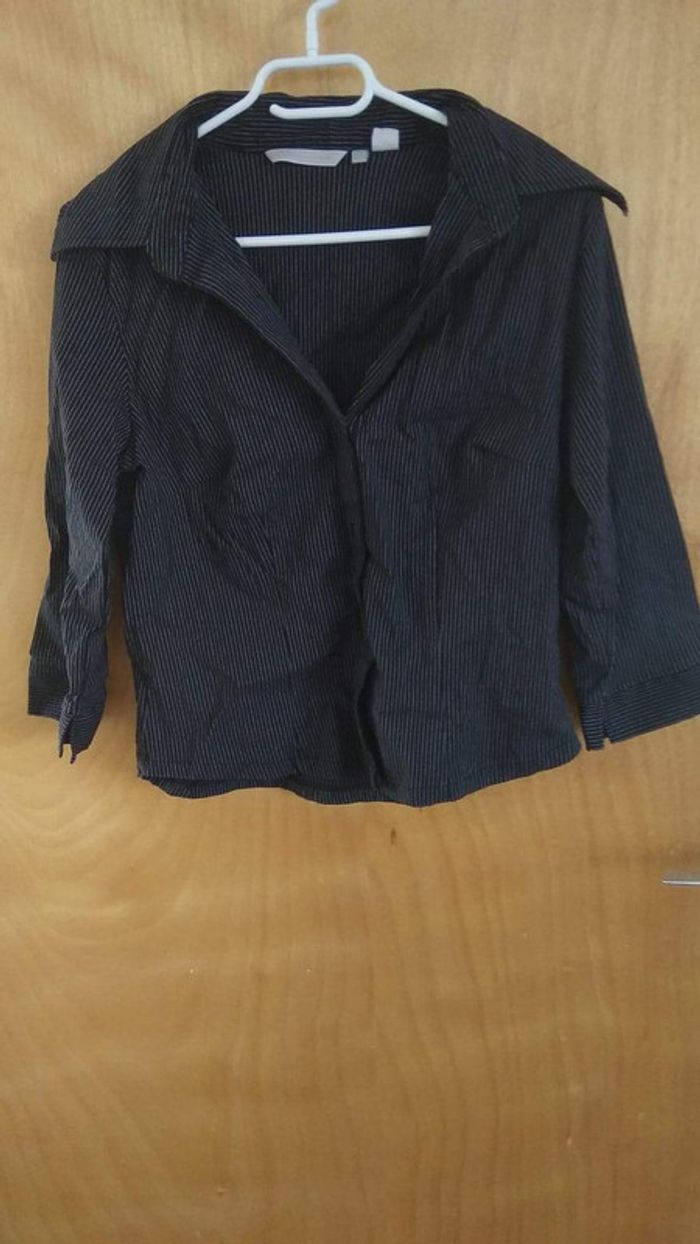 Zara Basics - Chemisier noir à rayures blanches - manches 3/4