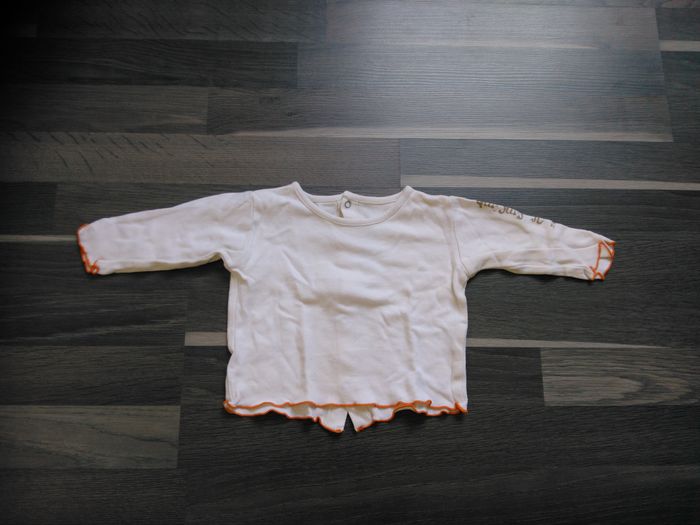 T-shirt blanc et orange 9 mois Kiabi