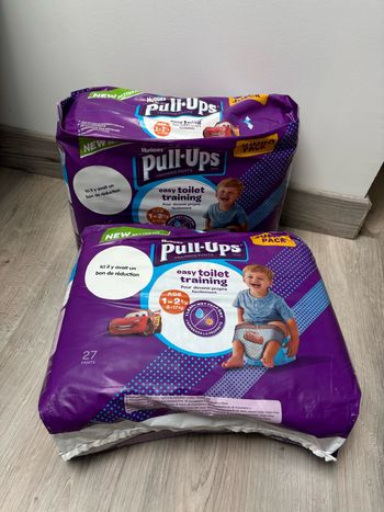 Lot 2 paquets neufs pull up cars 8-17kg