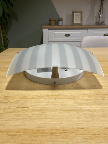 Plafonnier/luminaire gris