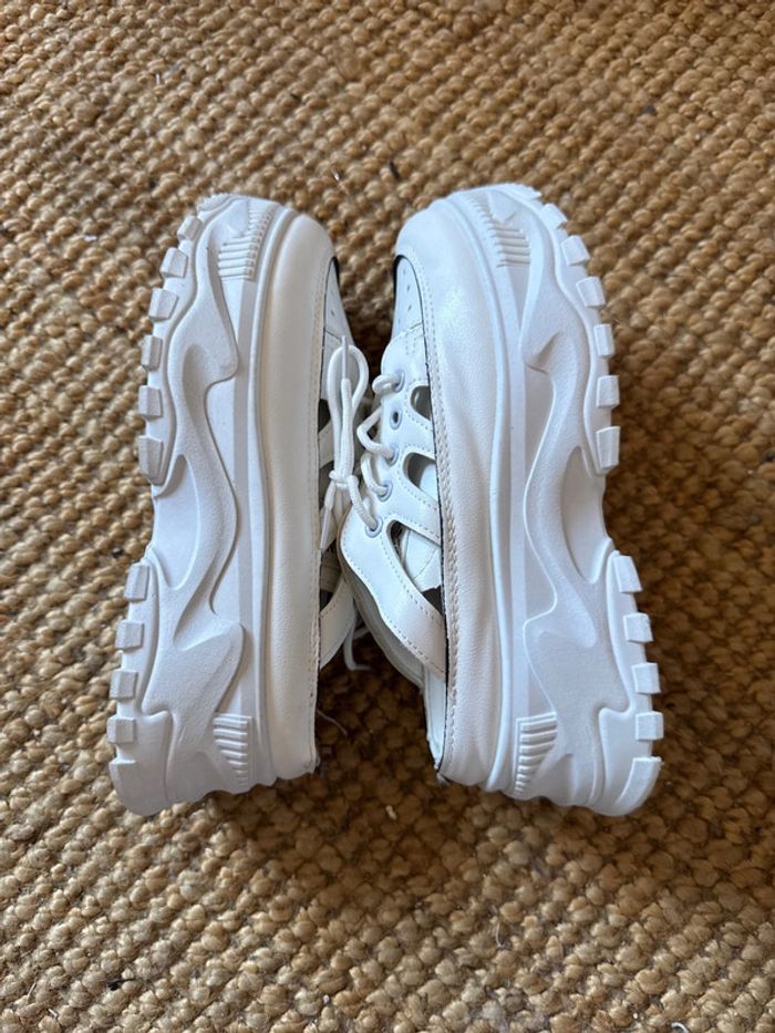 Chaussure - photo numéro 4