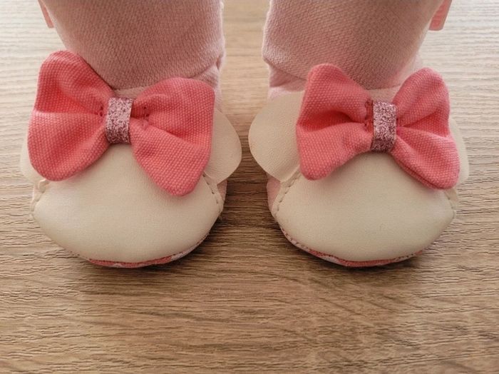 Chaussures Minnie en 0/6 mois - photo numéro 8
