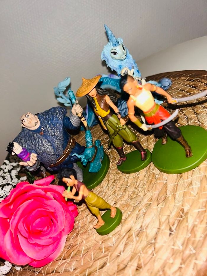 Lot figurine disney - photo numéro 3