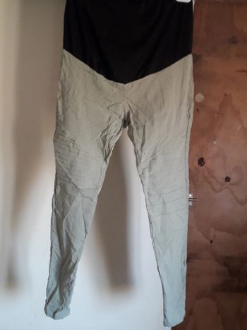 Pantalon de grossesse