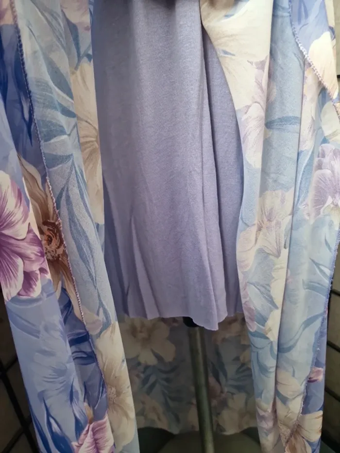 Robe voile et dentelle - photo numéro 3
