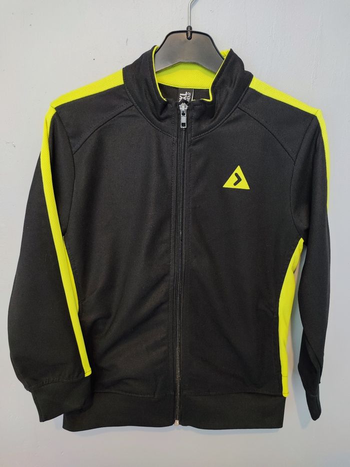 Veste de sport 8 ans