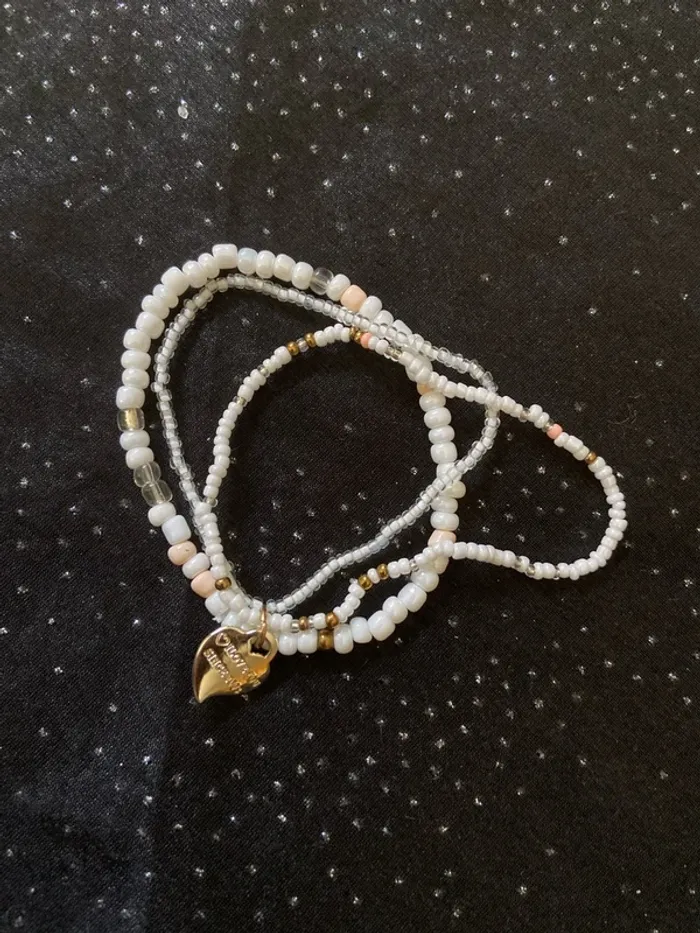 Bracelets blancs breloques coeur - photo numéro 2