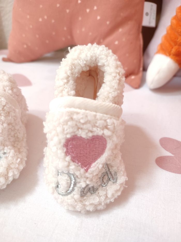 Paire de chaussons Dad Mom - Neuf - Naissance - Beige et rose - Teddy - photo numéro 3