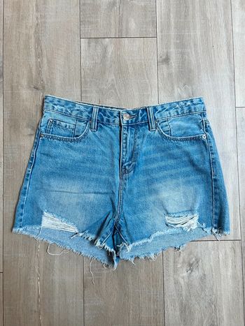 Short jeans taille 38