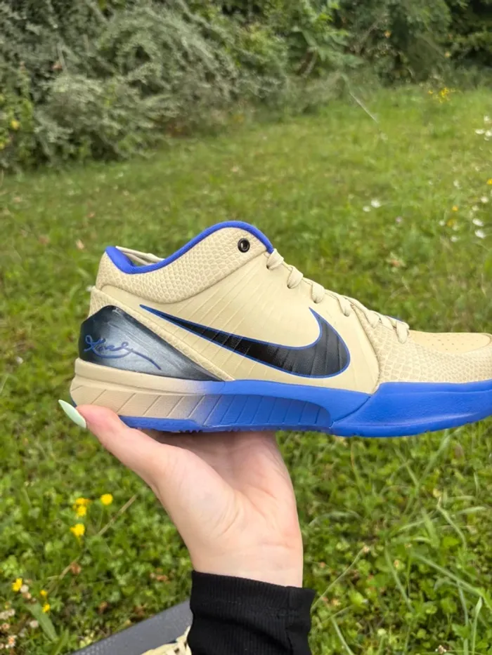 Nike Kobe 4 Proto FCB - FC Barcelona - Taille 42 - photo numéro 14