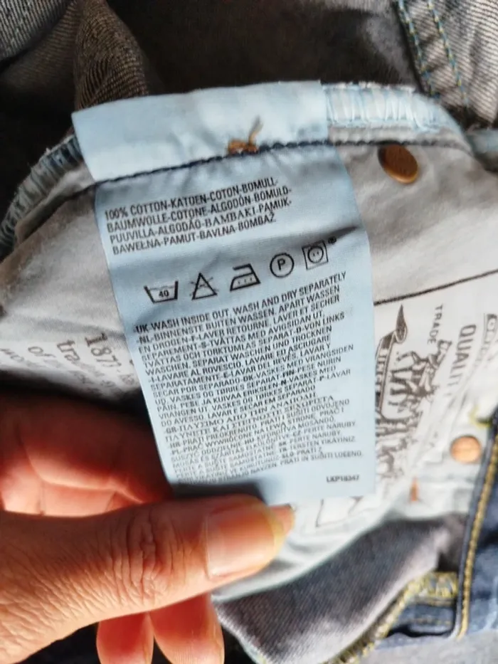 Jean femme 545 Levi Strauss & Co W26 L34 - photo numéro 9