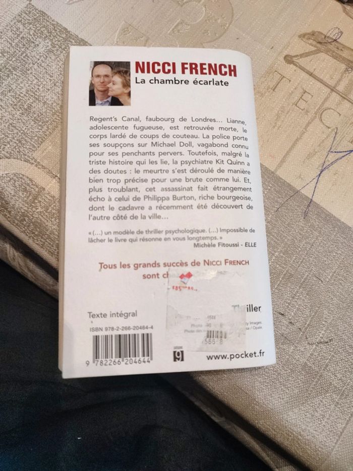 La chambre écarlate, de nicci french - photo numéro 2