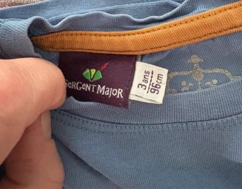 Lot 2 tee-shirts manches longues fille 3 ans