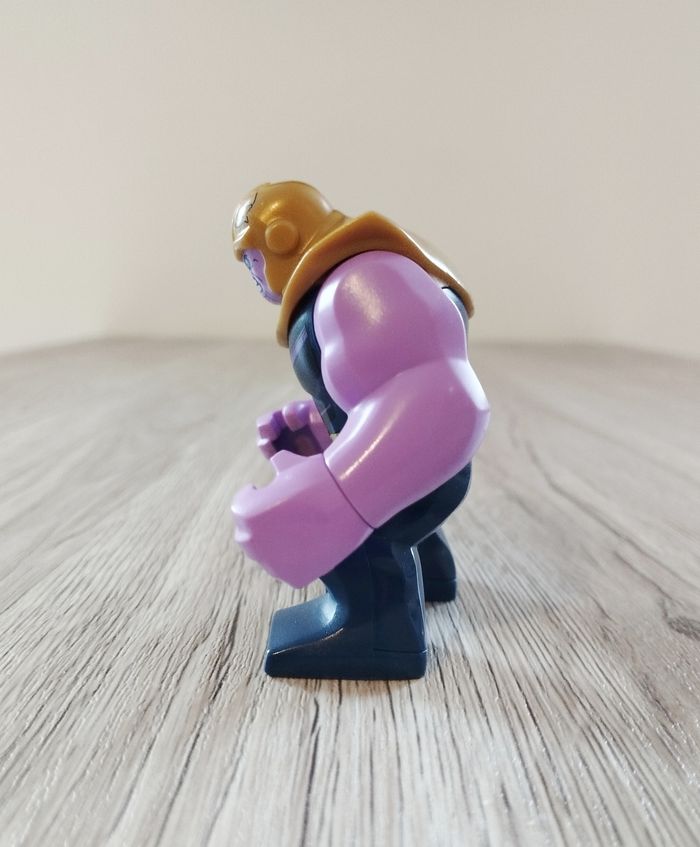 LEGO Marvel figurine Thanos - photo numéro 6
