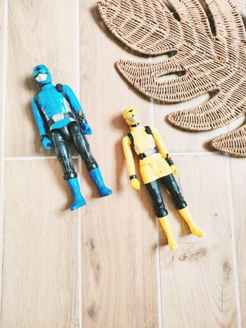 🙅 Power rangers beast morphers grandes figurines 30 cm ranger bleu et jaune