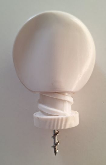 Tire-bouchon blanc vintage