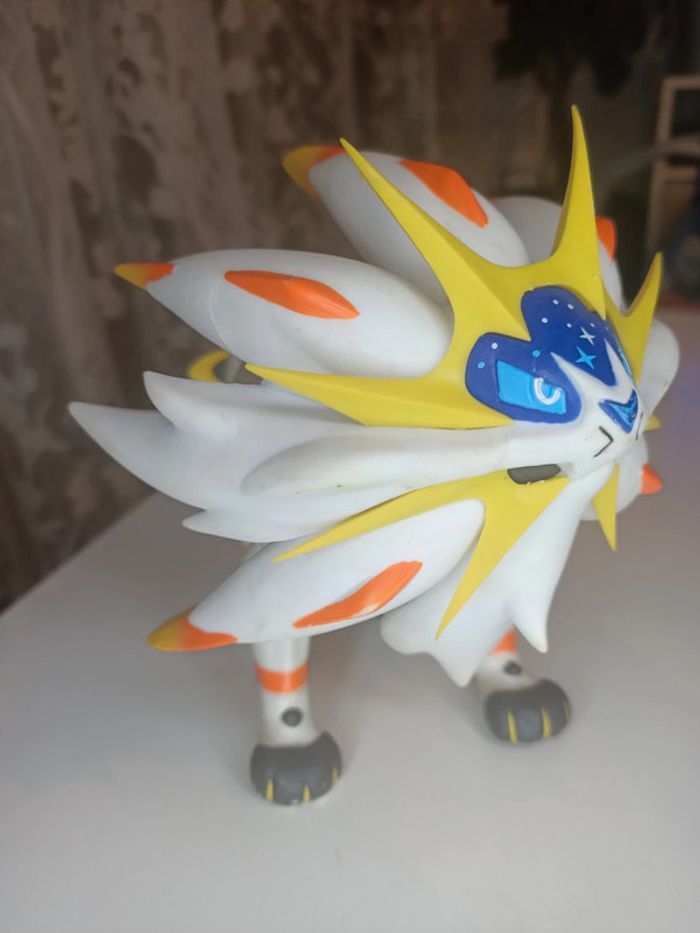 Grosse Figurine Pokémon solgaleo - photo numéro 2