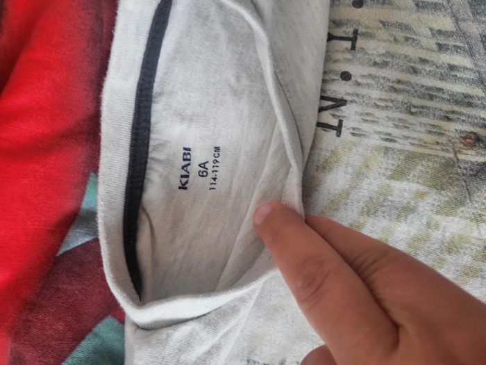 T shirt 6 ans - photo numéro 3