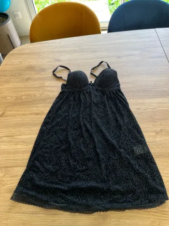 Nuisette noire
