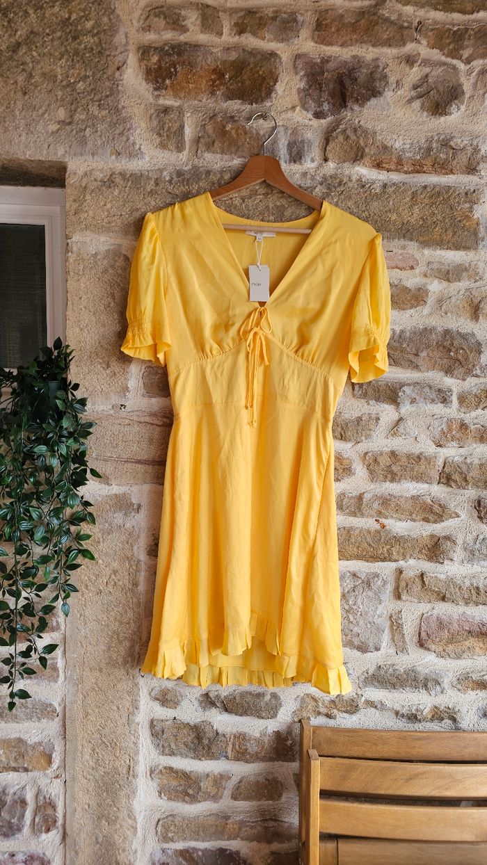 Robe courte  Maje