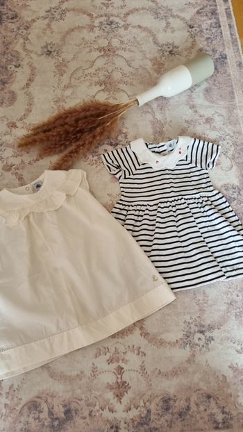 Lot 2 robes petit bateau