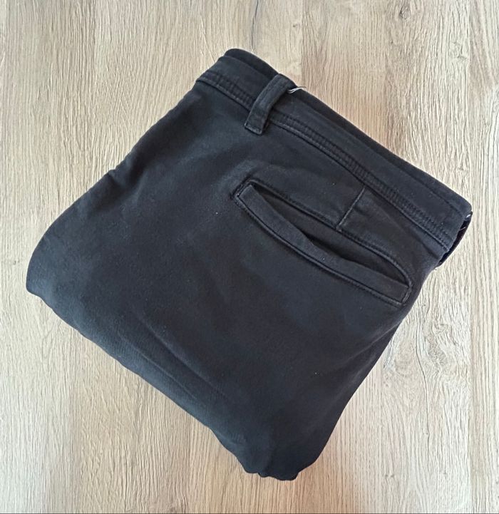 Pantalon cargo