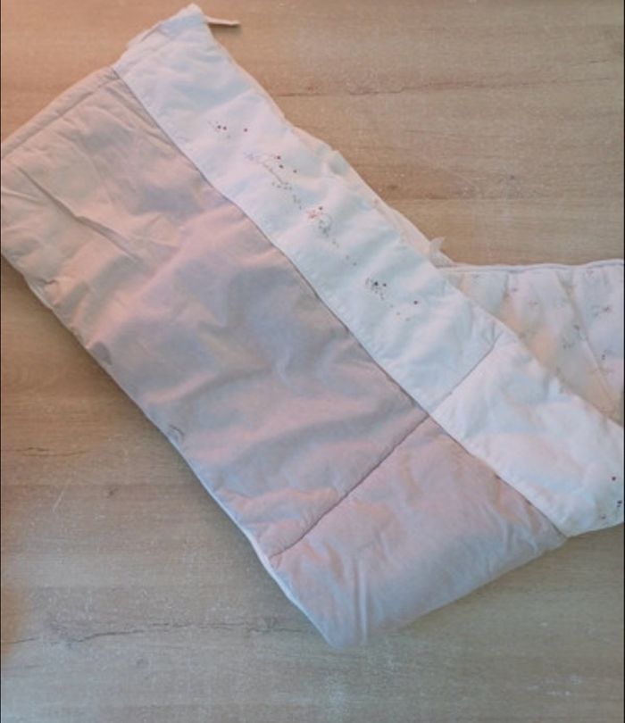 Tour de lit / tour de parc