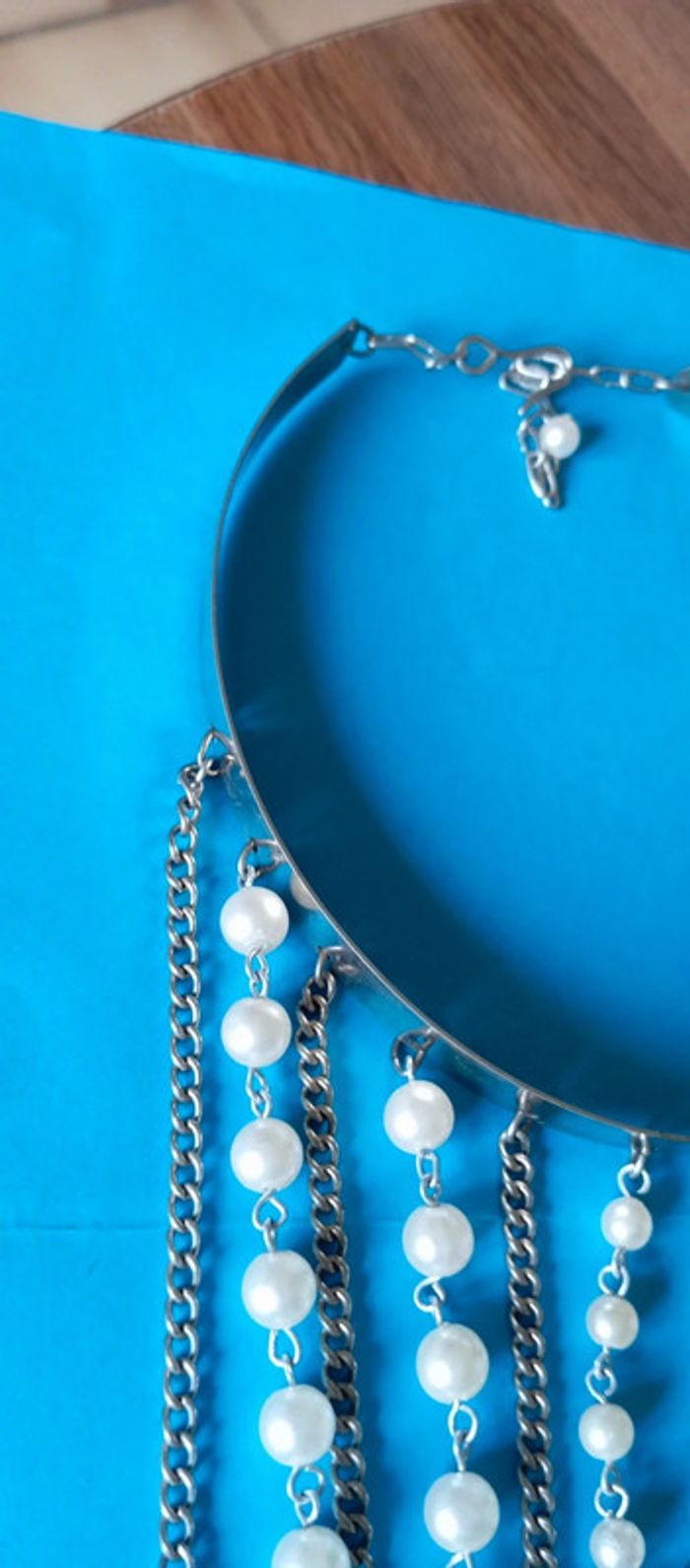 Rivière de perles sur ras du cou métal - photo numéro 6