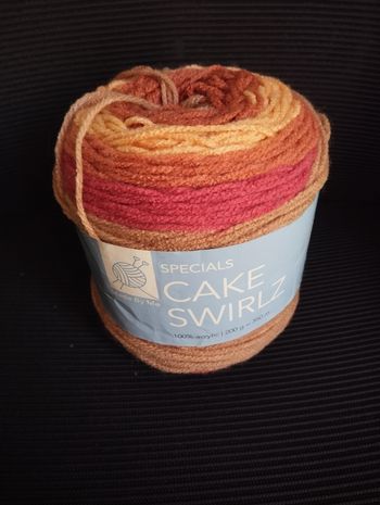 * 1 cake Swirlz par Alison & Mae