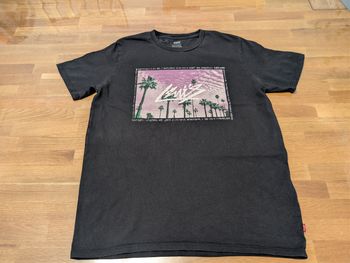 T-shirt garçon taille S Levi's 