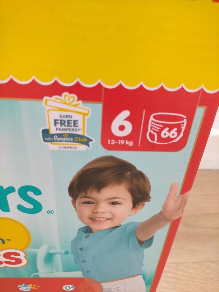 Couches Pampers premium pants taille 6 - photo numéro 2