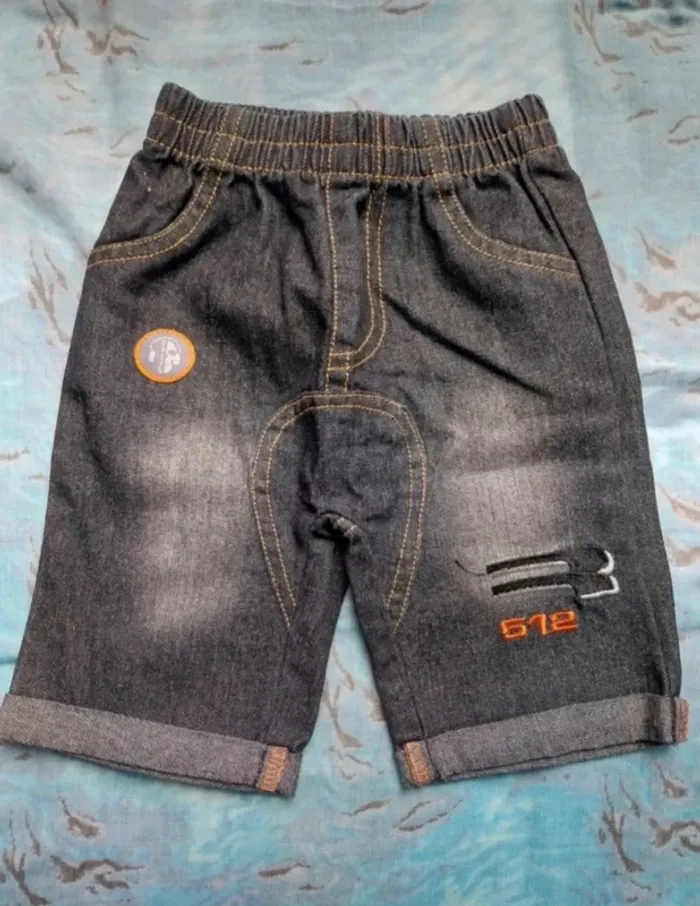 Joli ensemble tee-shirt et pantacourt 12 mois RG512 NEUF - photo numéro 4