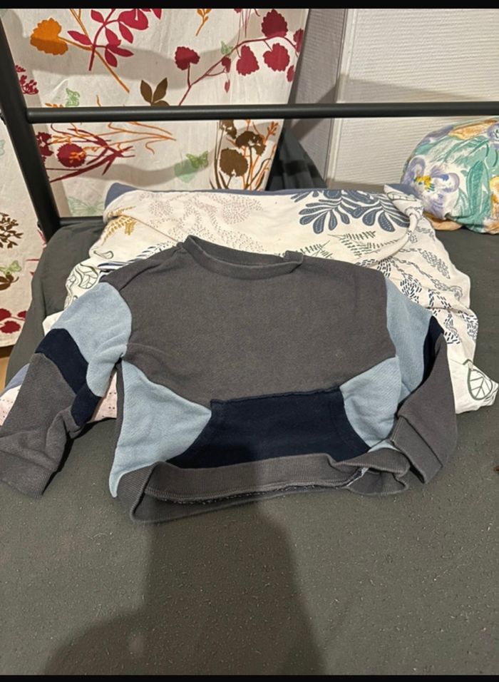 Pull garçon taille 3 ans🐿️