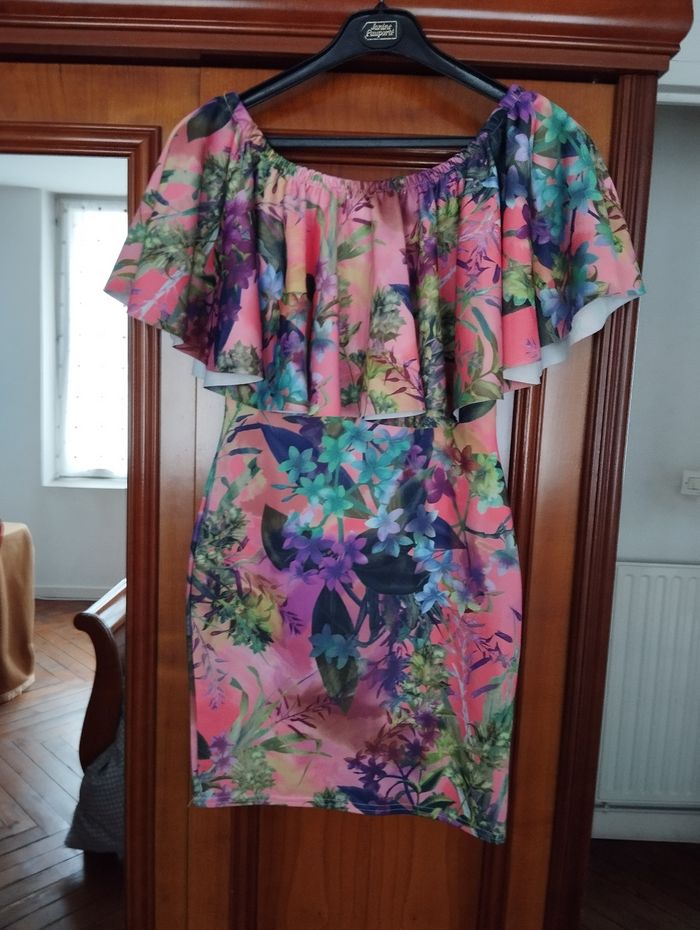Robe neuve taille 36 - photo numéro 9
