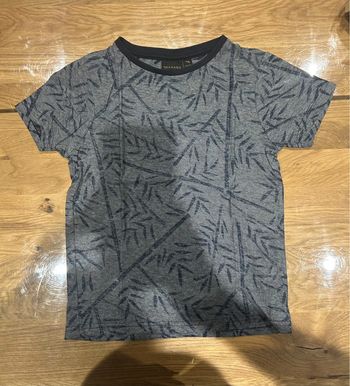 Tee shirt manches courtes gris foncé 8 ans