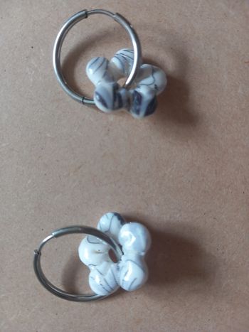 Boucles d'oreilles fantaisistes 